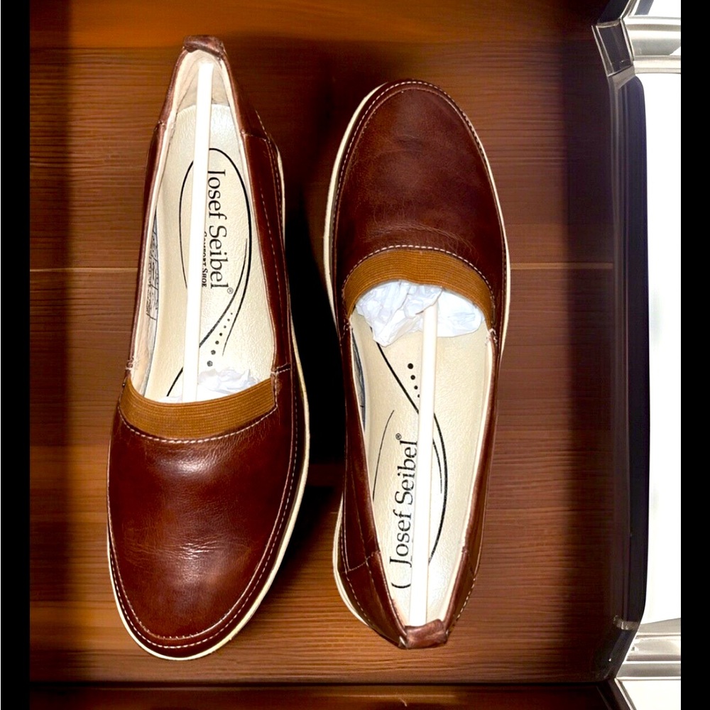 Josef Seibel Full Grain Leather Closed Toe Slip On Loafers Shoes W/Elastic Band - Picture 5 of 15